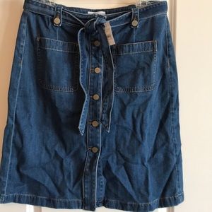 Denim skirt